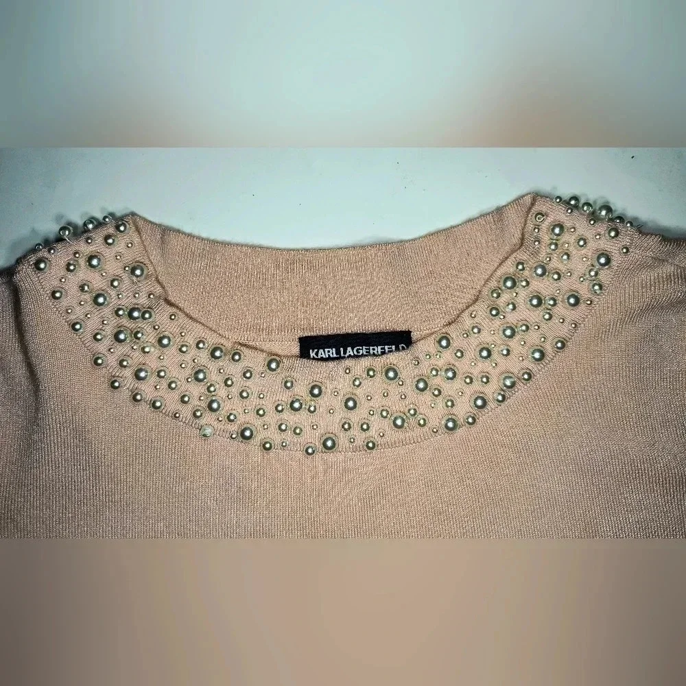 Karl Lagerfeld Paris Faux Pearl Neck Pale Pink  Lightweight Pullover Sweater, M - Picture 3 of 11
